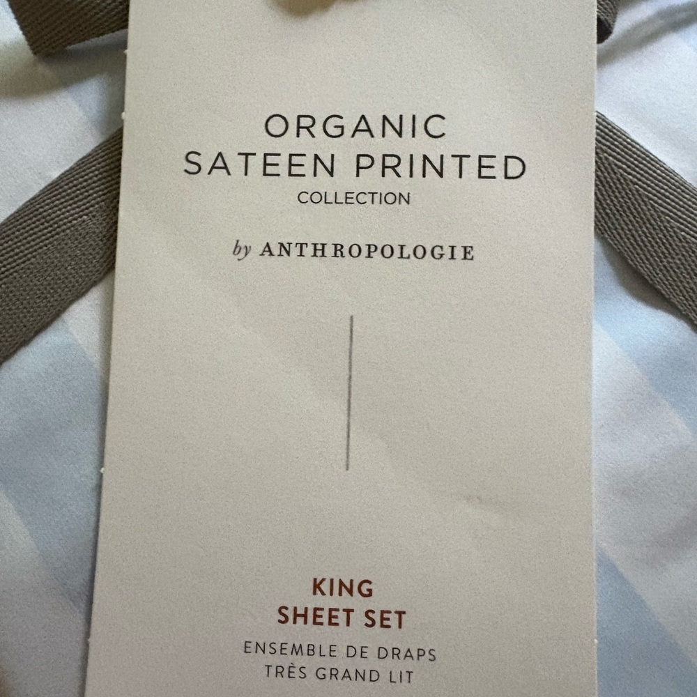 Anthropologie Blue/white stripe organic sateen printed king sheet set. NWT